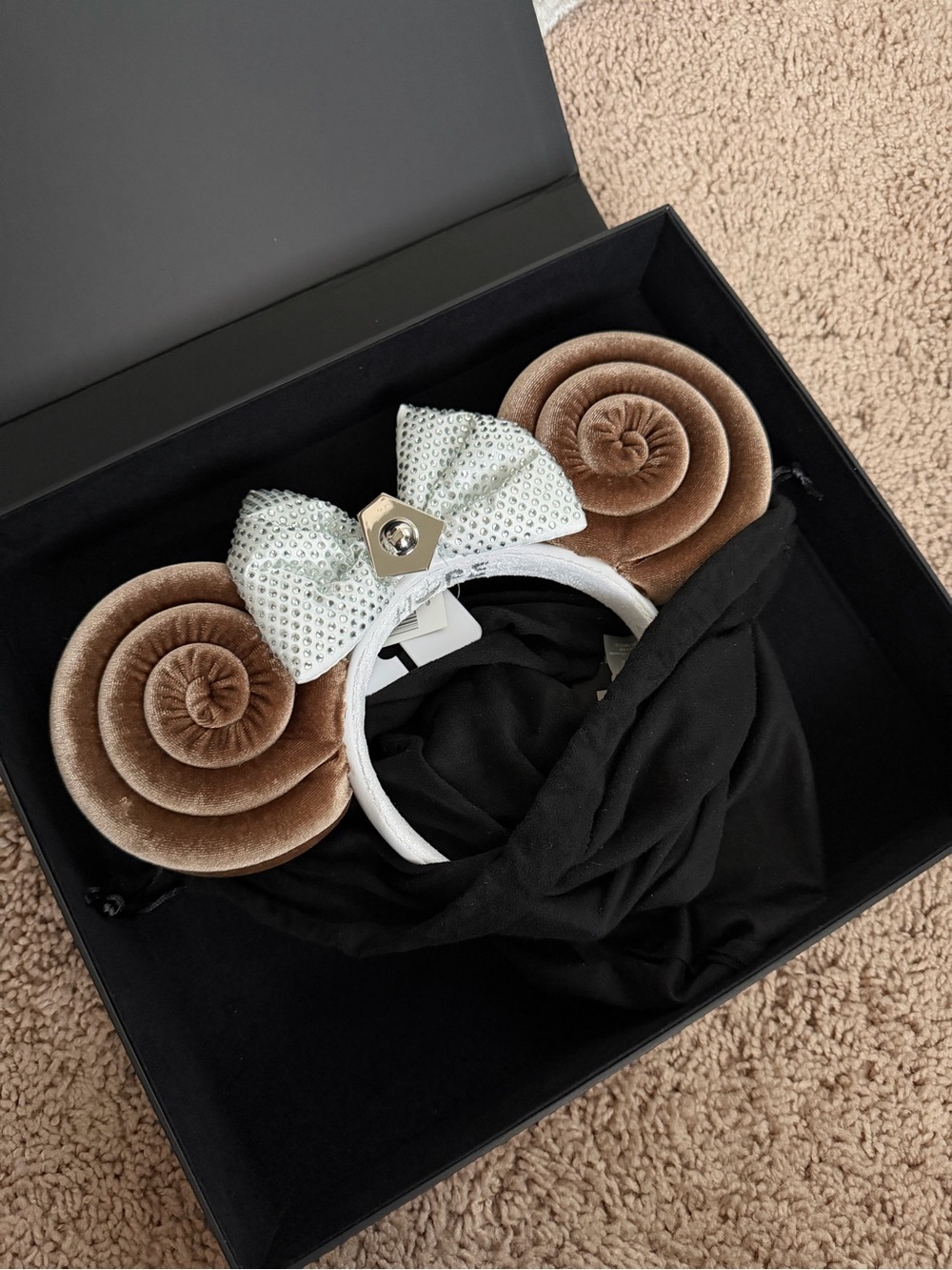 Her Universe Star Wars Leia Disney Ears - Picture 6 of 7